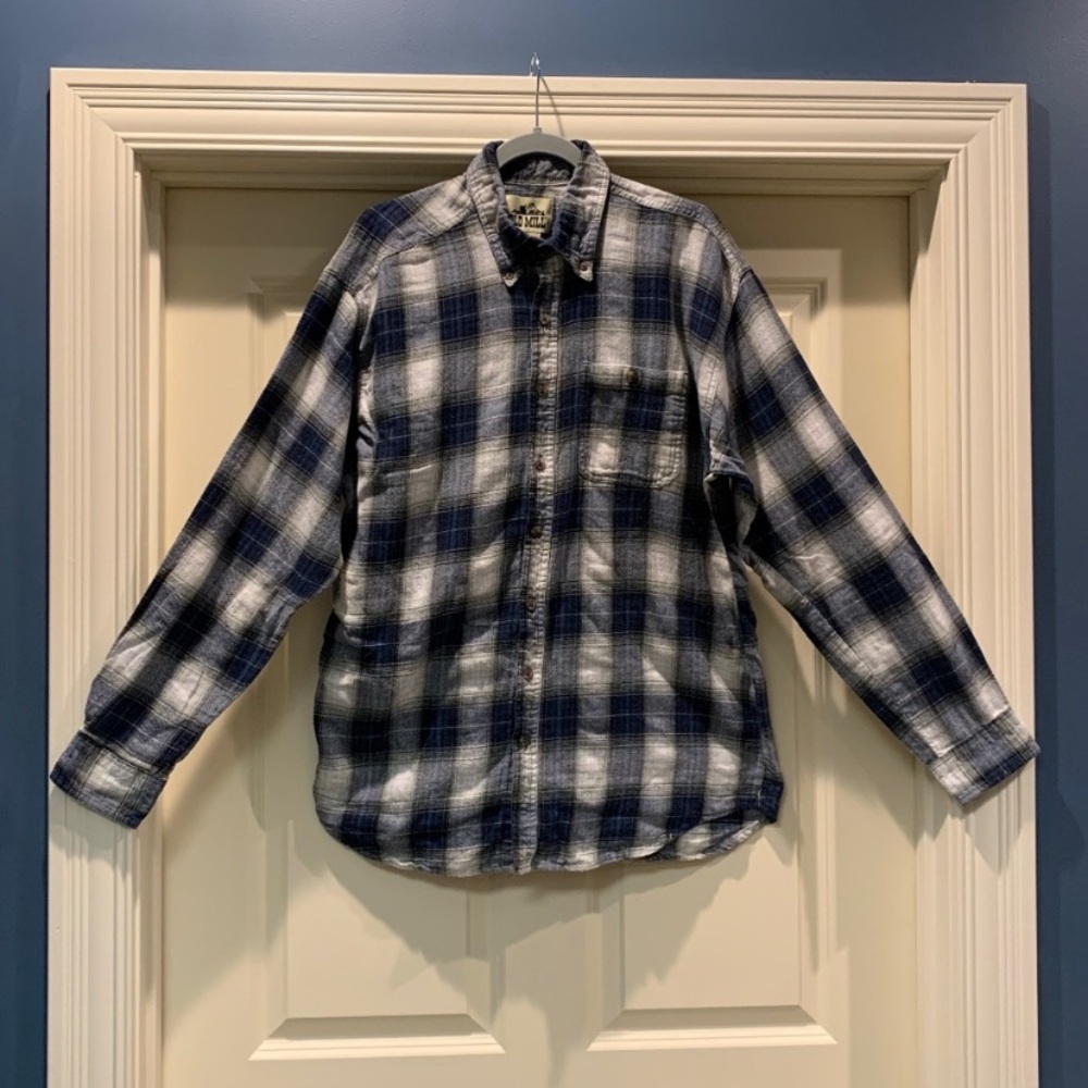 Old Mill Men's lightweight flannel shirt